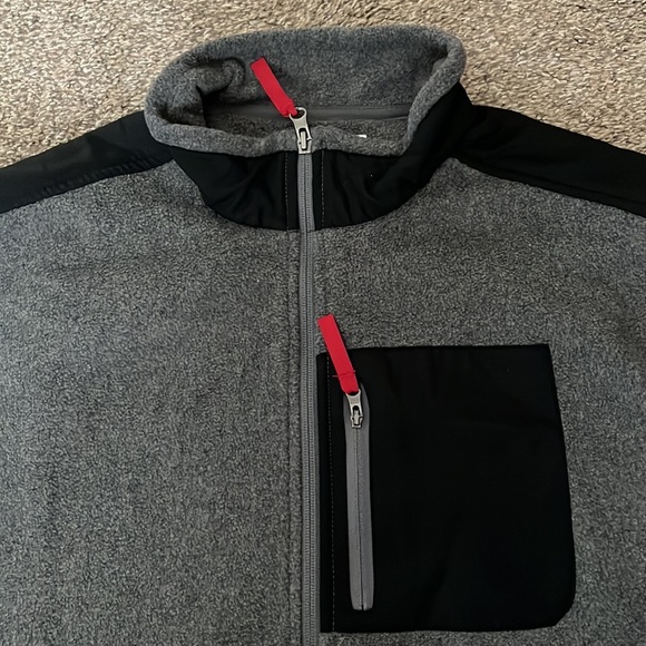 NWT Amazon Essentials Mens Fill Zip Polar Fleece Vest Size L - Picture 3 of 8